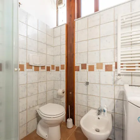 Greta House San Benedetto * Cagliari