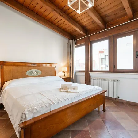 Greta House San Benedetto Appartement *